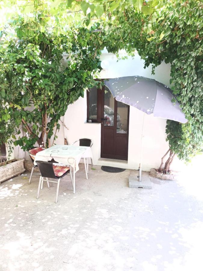 Kontin 2 * Stari Grad (Hvar)